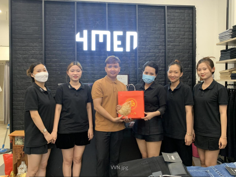 8dec76a6d2c0d9c705fd57c4ef346d48